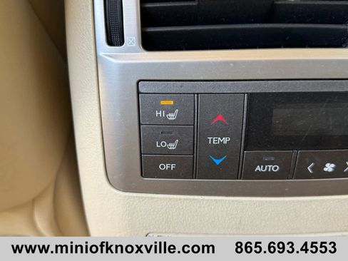 Used 2014 Lexus LX 570 4WD image 20