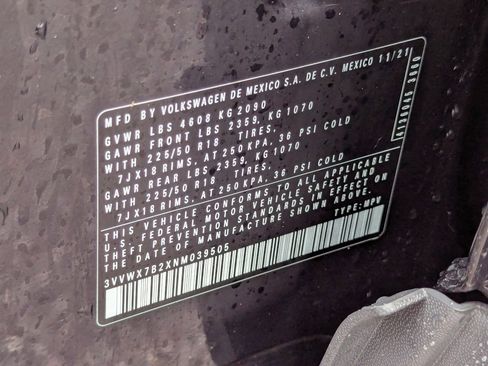 Used 2022 Volkswagen Taos SE image 40