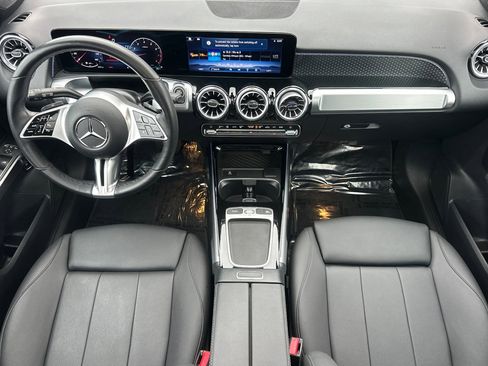 Certified 2025 Mercedes-Benz GLB 250 image 13
