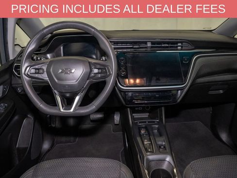 Used 2023 Chevrolet Bolt LT w/ Driver Confidence Package FWD image 6