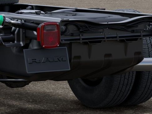 New 2025 RAM 3500 Big Horn AWD/4WD image 9