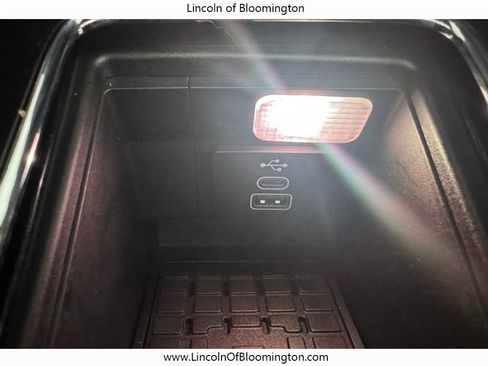 Certified 2025 Lincoln Aviator Reserve w/ Equipment Group 201A image 16