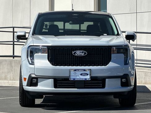 New 2026 Ford Maverick Lobo AWD/4WD image 8