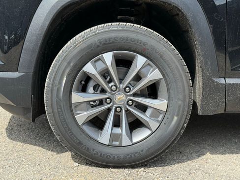 New 2026 Chevrolet Equinox LT image 11