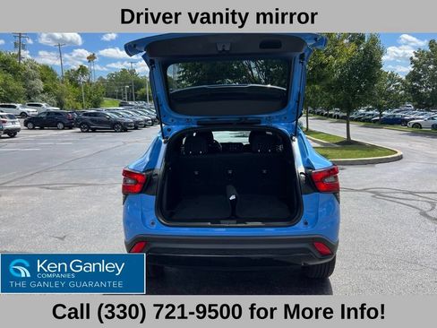Used 2024 Chevrolet Trax RS w/ Driver Confidence Package FWD image 46