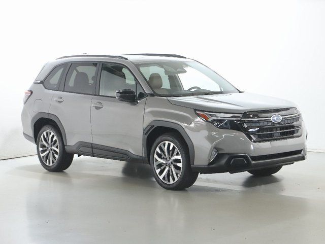 Used 2025 Subaru Forester Touring AWD/4WD image 9