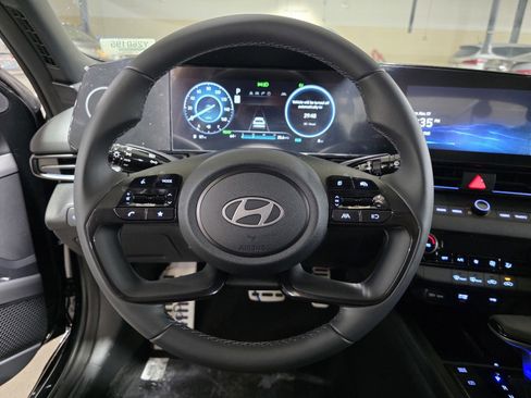 New 2026 Hyundai Elantra Sport image 28