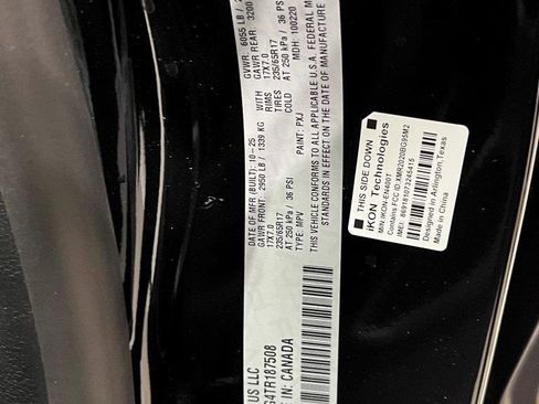 New 2026 Chrysler Voyager LX image 34