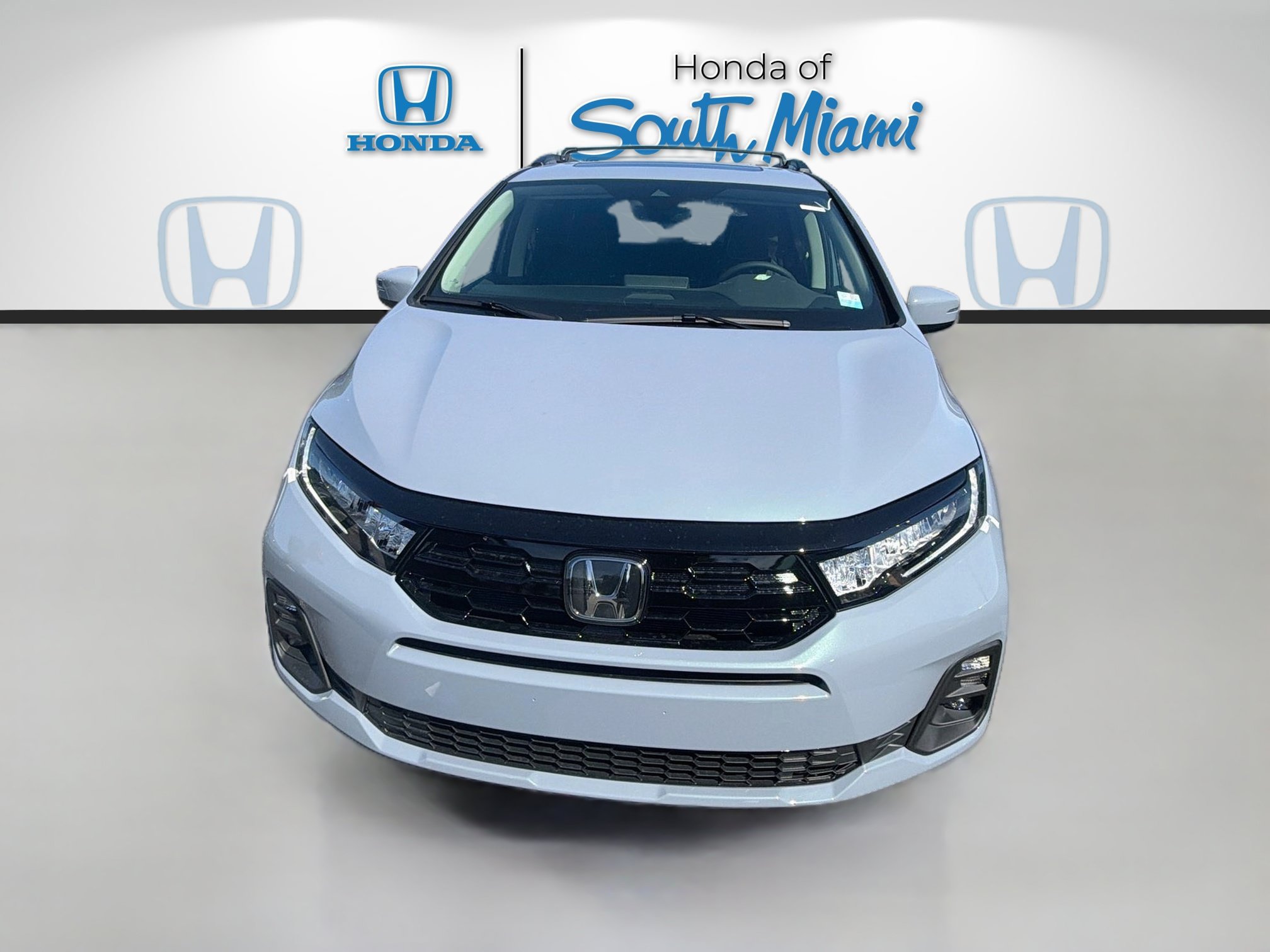 New 2027 Honda Odyssey Touring image 2