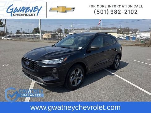 Used 2025 Ford Escape ST-Line image 1