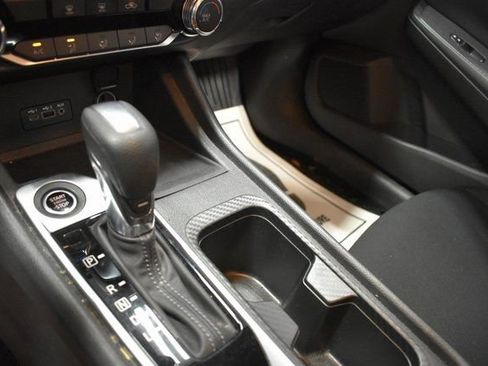 Used 2023 Nissan Sentra SV image 18