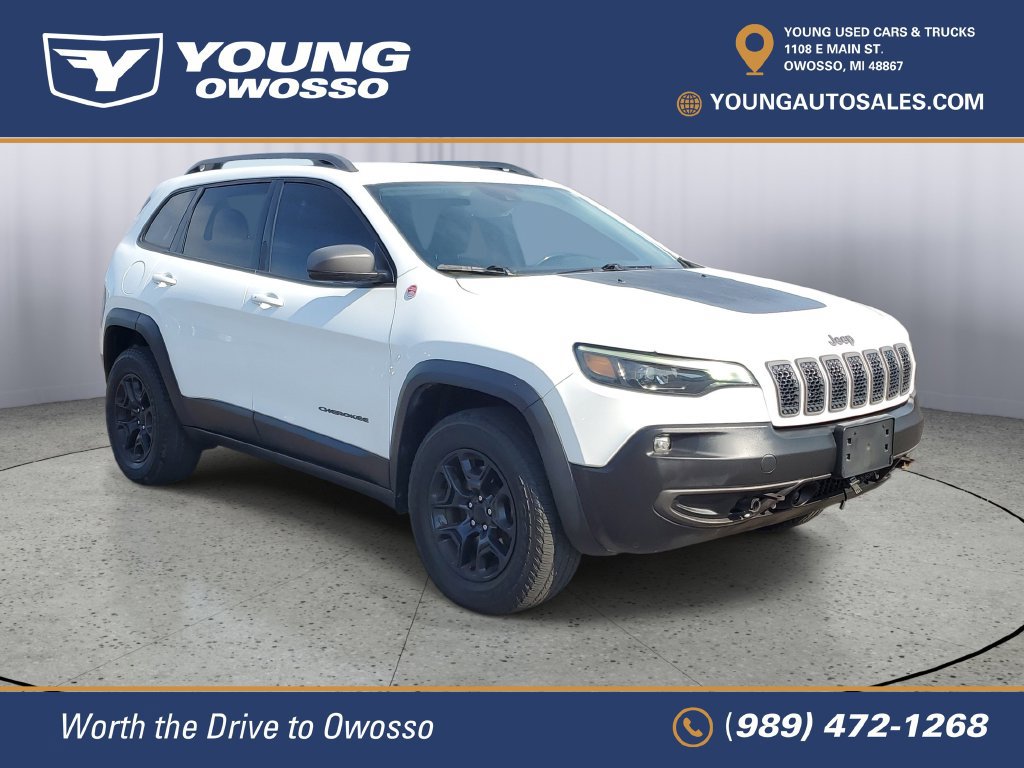 Used 2021 Jeep Cherokee Trailhawk w/ Comfort/Convenience Group AWD/4WD image 2