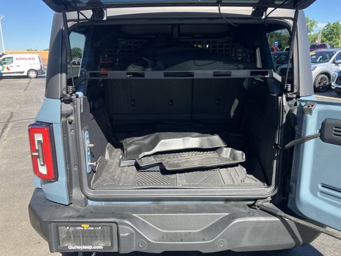 Used 2023 Ford Bronco Outer Banks AWD/4WD image 12