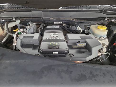 Used 2019 RAM 2500 Tradesman image 17