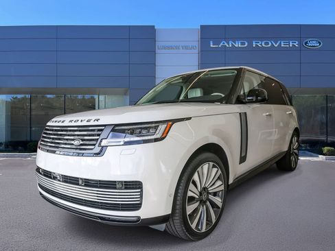 New 2024 Land Rover Range Rover SV image 1