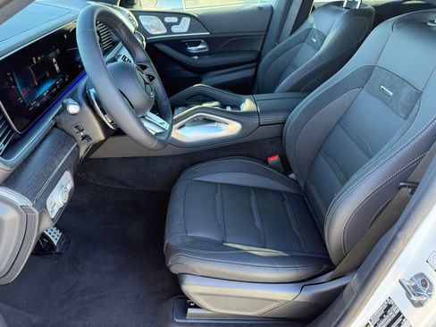 New 2026 Mercedes-Benz GLE 53 AMG 4MATIC Coupe image 17