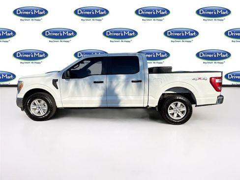 Used 2022 Ford F150 XL w/ Trailer Tow Package image 4