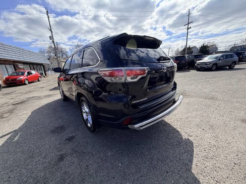 Used 2014 Toyota Highlander Limited image 32