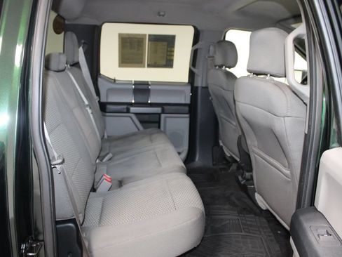 Used 2015 Ford F150 XLT AWD/4WD image 31