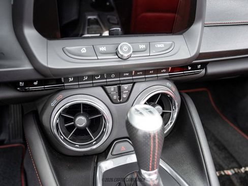 Used 2017 Chevrolet Camaro SS RWD image 56