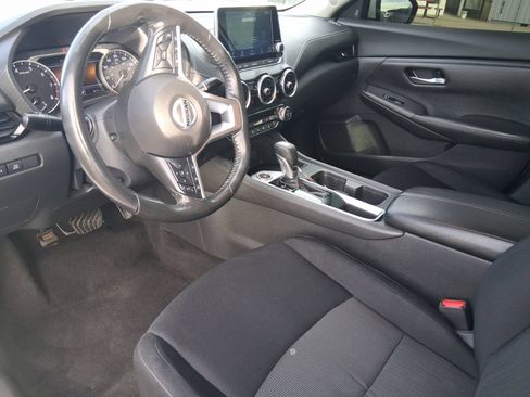 Used 2021 Nissan Sentra SV FWD image 11
