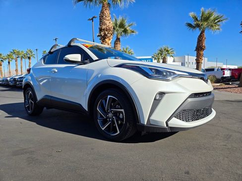 Used 2021 Toyota C-HR Limited image 1