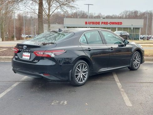 Used 2023 Toyota Camry XLE image 25