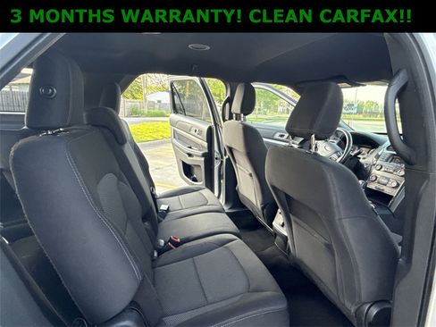 Used 2018 Ford Explorer XLT image 21
