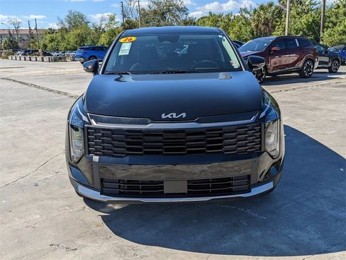 Certified 2026 Kia Sportage LX w/ LX Convenience Package image 3