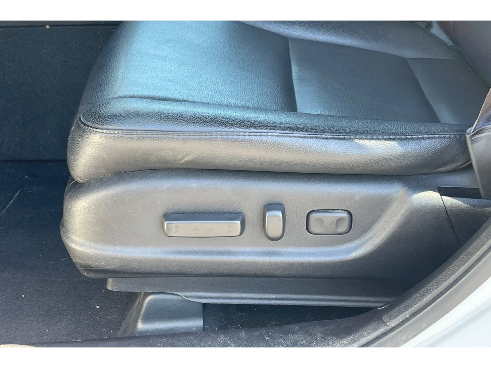 Used 2017 Acura RDX w/ AcuraWatch Plus Package FWD image 14