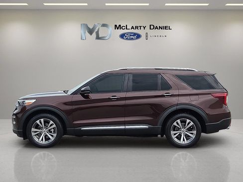 Used 2020 Ford Explorer Platinum w/ Premium Technology Package AWD/4WD image 3