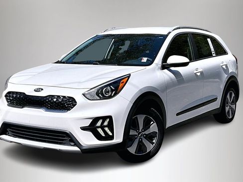Used 2020 Kia Niro LX image 1