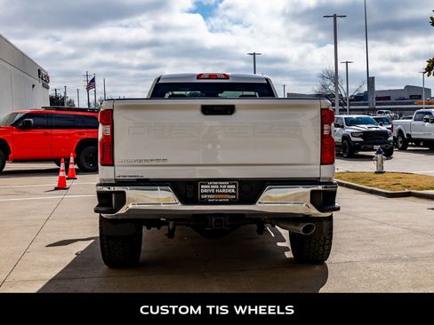 Used 2025 Chevrolet Silverado 2500 W/T w/ WT Convenience Package image 7