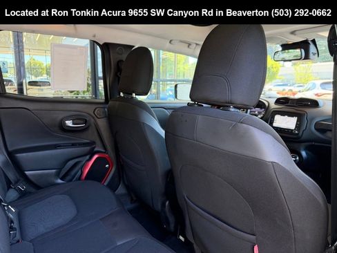 Used 2016 Jeep Renegade Trailhawk AWD/4WD image 32