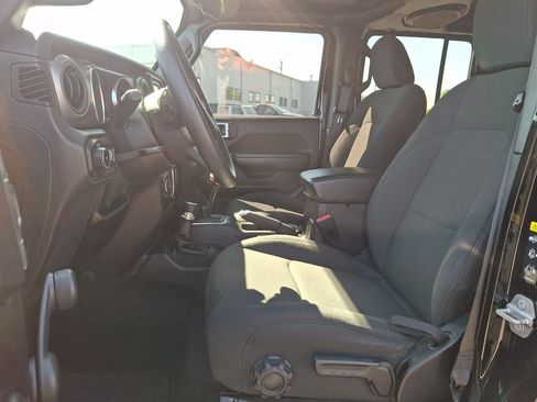 Used 2021 Jeep Wrangler Unlimited Sport AWD/4WD image 13