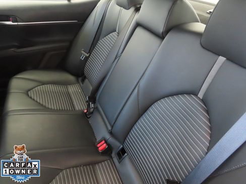 Used 2024 Toyota Camry SE image 22