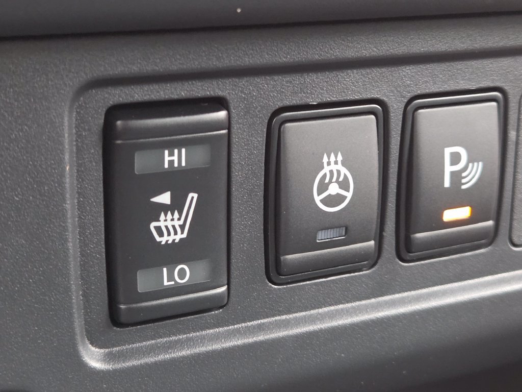New 2026 Nissan Frontier PRO-4X w/ Pro-4x Convenience Package AWD/4WD image 4