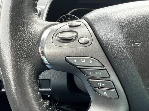 Used 2020 Nissan Murano SL w/ Moonroof Package AWD/4WD image 23