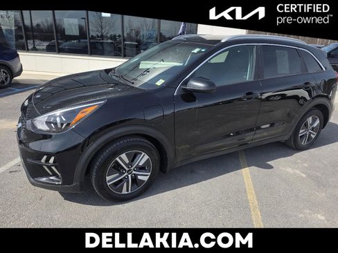 Certified 2022 Kia Niro LXS image 1