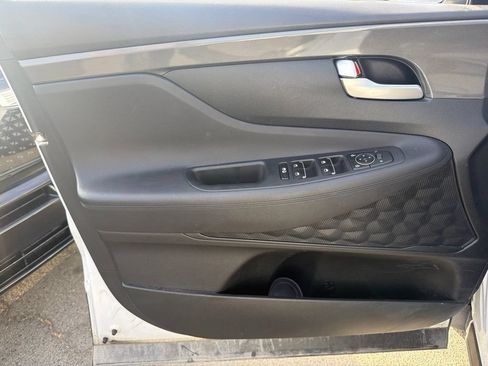 Used 2023 Hyundai Santa Fe SE FWD image 8
