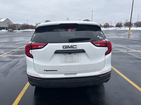 Used 2021 GMC Terrain SLT w/ Infotainment Package II image 6