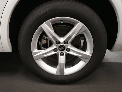 Used 2023 Audi Q5 2.0T Premium w/ Convenience Package AWD/4WD image 33