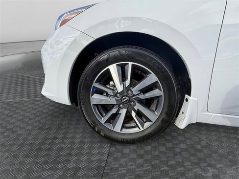 Used 2024 Nissan Versa S w/ S Plus Package image 9