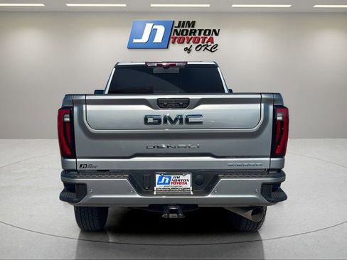 Used 2025 GMC Sierra 2500 Denali Ultimate AWD/4WD image 6