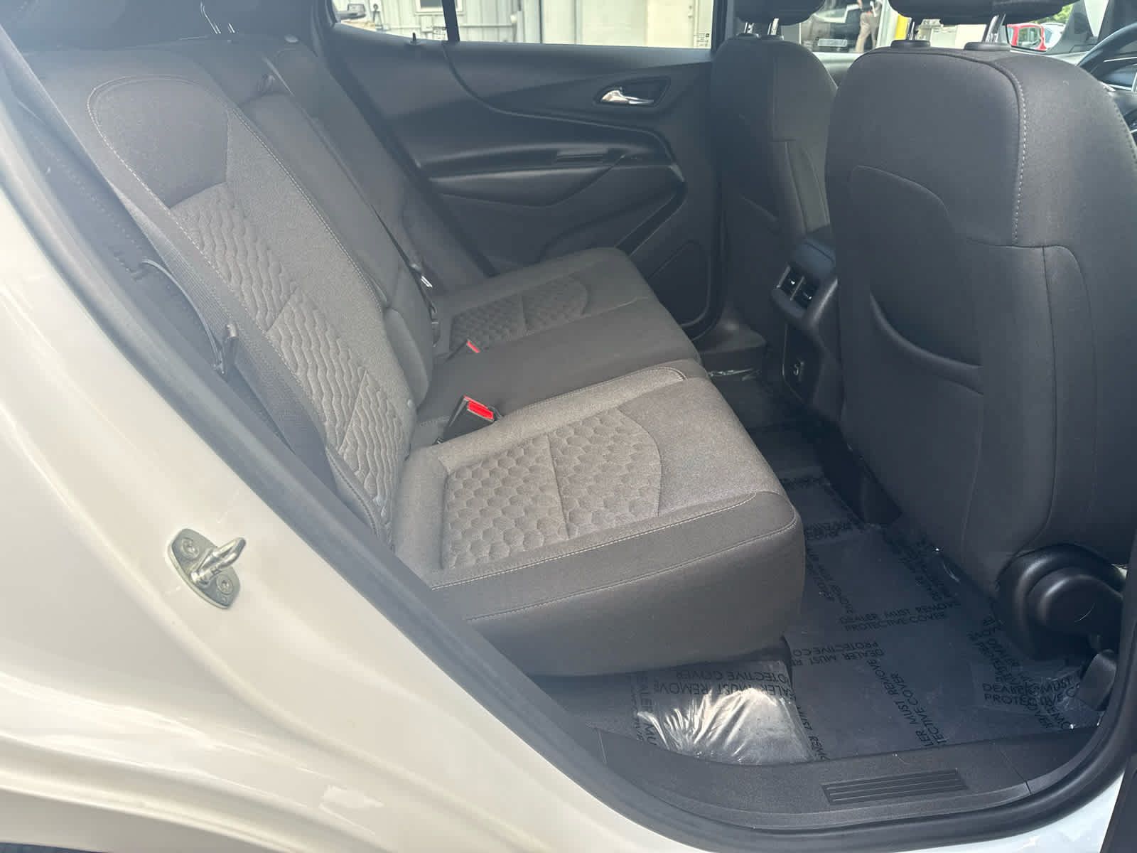 Used 2020 Chevrolet Equinox LT FWD image 14