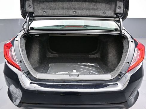 Used 2018 Honda Civic LX image 27