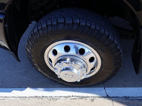 Used 2023 RAM 3500 Laramie image 37