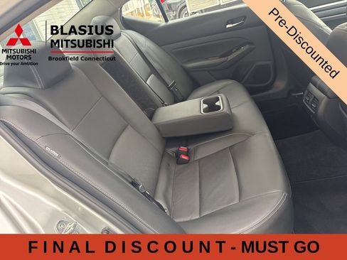 Used 2023 Nissan Altima 2.5 SL AWD/4WD image 40