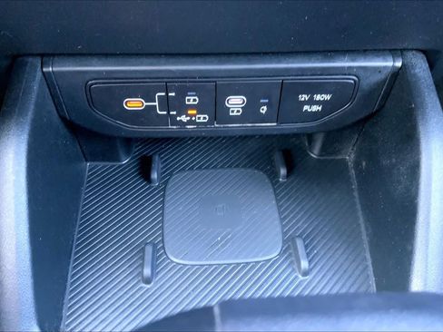 Used 2025 Kia K4 GT-Line Turbo FWD image 33