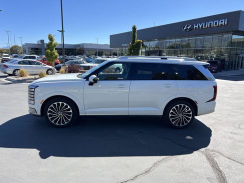 Certified 2026 Hyundai Palisade Calligraphy AWD/4WD image 12